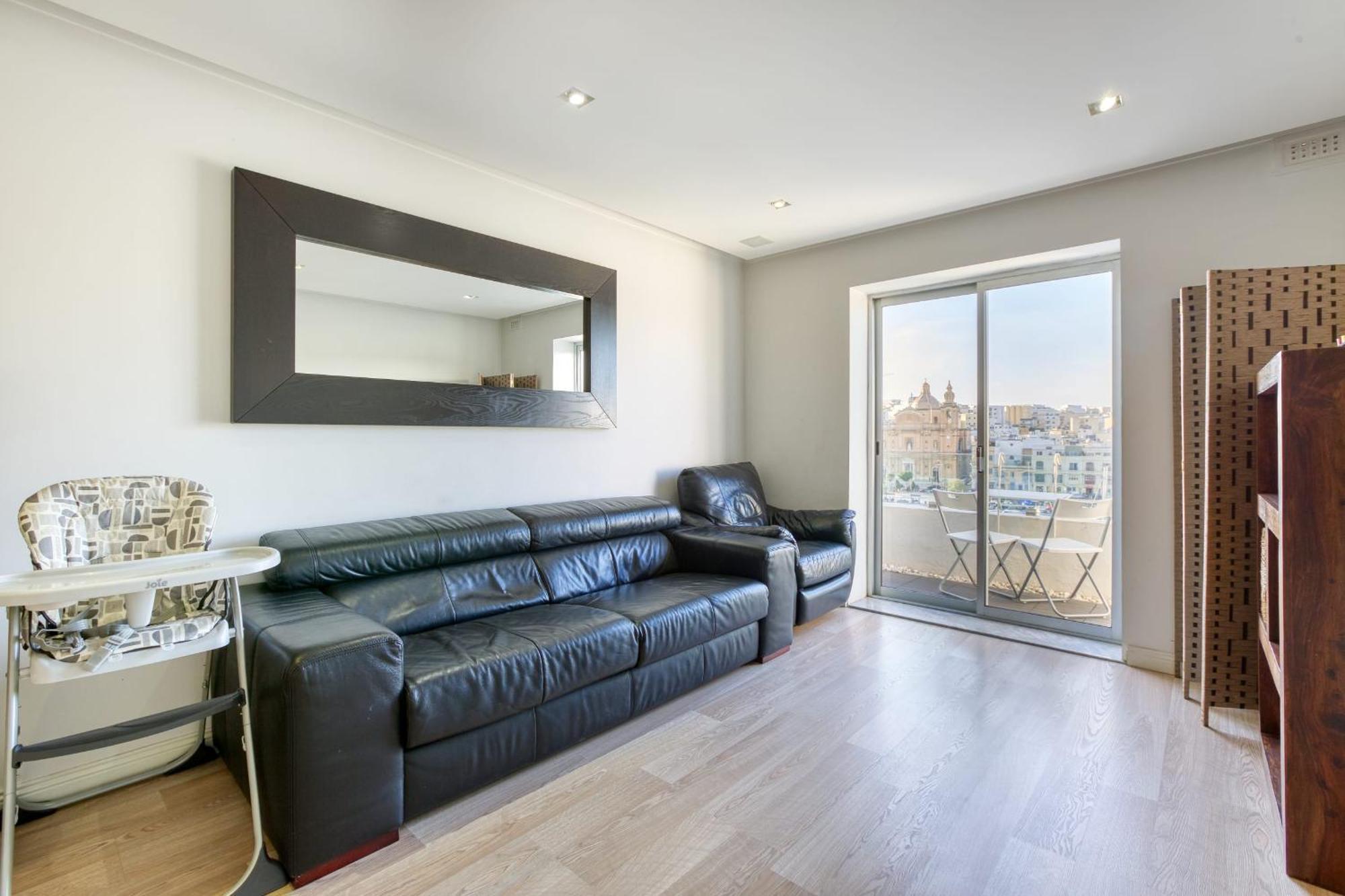 Seafront Apartment-Hosted By Sweetstay Pietà Kültér fotó