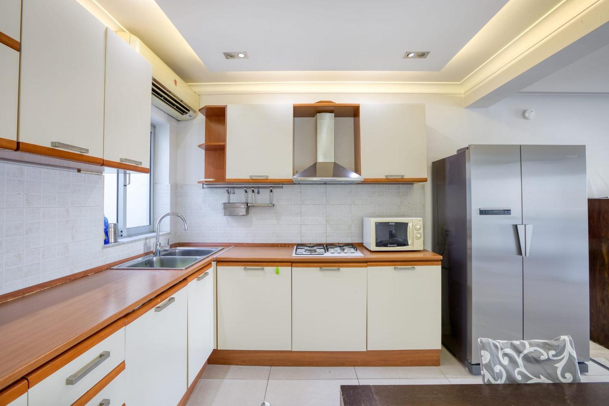 Seafront Apartment-Hosted By Sweetstay Pietà Kültér fotó
