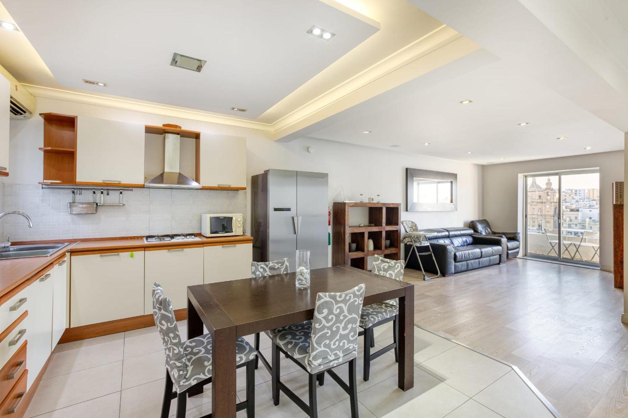 Seafront Apartment-Hosted By Sweetstay Pietà Kültér fotó